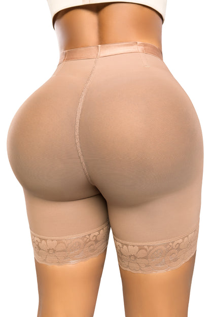 - Panty Ultrainvisible SMI04029 media pierna con encaje siliconado
- Vista lateral del panty Seamfree con ajuste natural y resorte en cintura
- Detalle de realce natural y transformación textil en panty SMI04029
