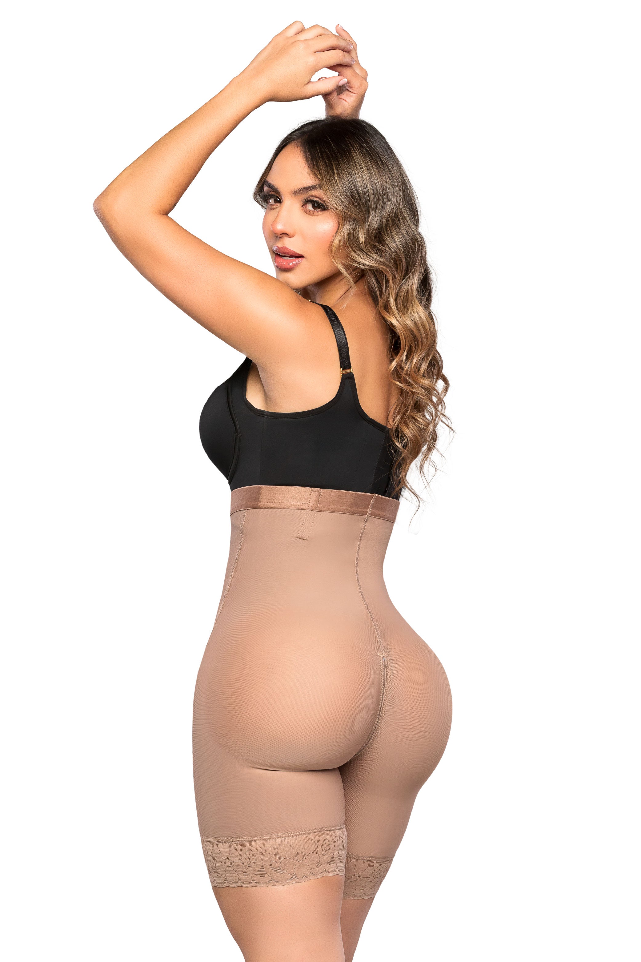 Panty Ultrainvisible SMI04004 DISCRETA con lifting extra natural
